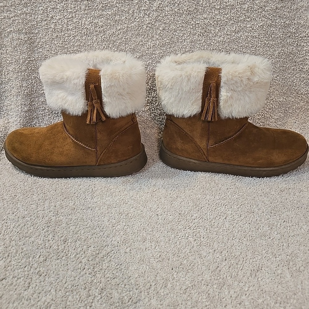 Cliffs By‎ White Mountain Womens Ankle Boots Slip On Faux Fur Sz 8 Brown Tassle